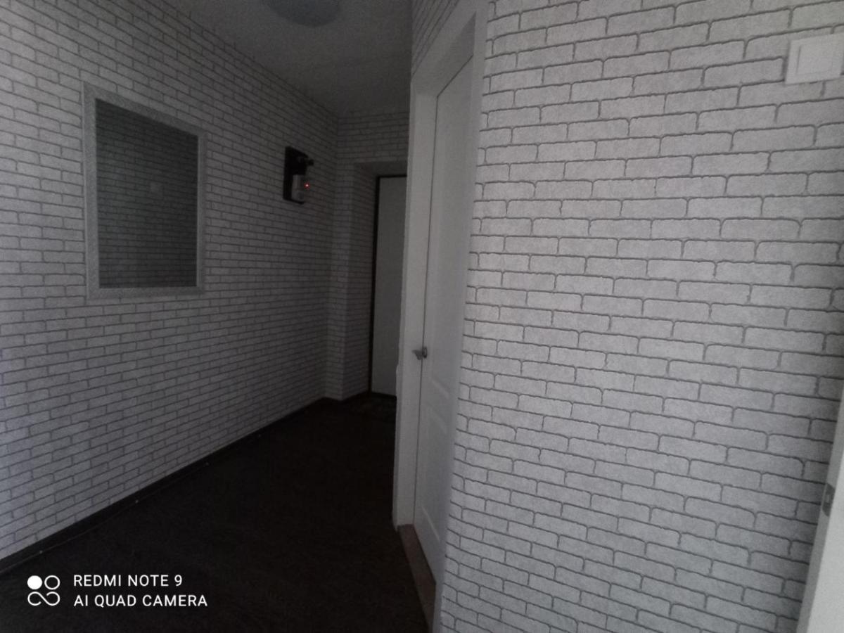 Центр Автовокзал 2 Кв Apartaments Dnipro Extérieur photo